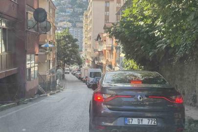 Metrelerce araç kuyruğu oluştu, sürücüler zor anlar yaşadı