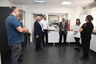 Mülkiye Başmüfettişi Şahin, Aydın Ticaret Borsası Laboratuvarı’nı inceledi