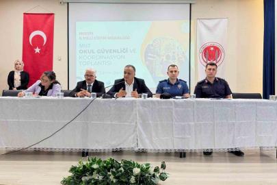 Mut’ta okul güvenliği ve koordinasyon toplantısı