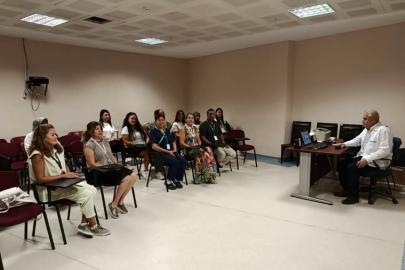 Nazilli Devlet Hastanesi’nde acil bakım hemşireliği eğitimi başladı