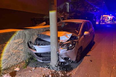 Niğde’de iki otomobil çarpıştı: 5 yaralı