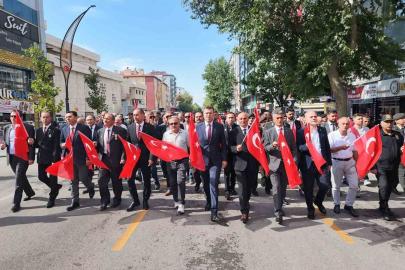Niğde’de ’Kahramanlarla Kardeşlik Yolunda’ yürüyüşü gerçekleştirildi