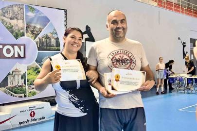 Niğdeli veteran badmintonculardan Türkiye Şampiyonası’nda 5 madalya