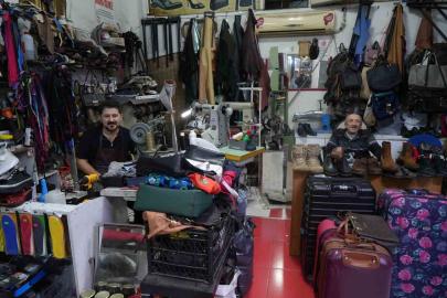 Okul sezonu ve yağmurlar tamircilerin yüzünü güldürdü