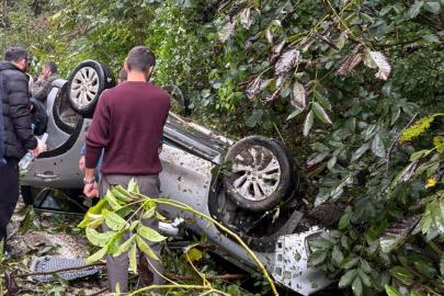 Ordu’da kontrolden çıkan otomobil devrildi: 1 yaralı