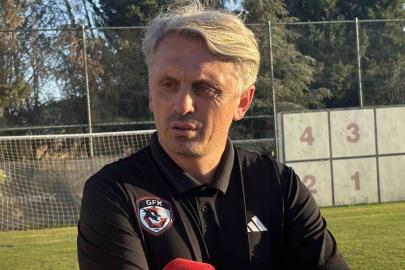 Orhan Ak: "Kocaelispor maçından puan ya da puanlar alıp milli araya moralli girmek istiyoruz"