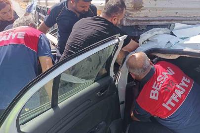 Otomobil tıra arkadan çarptı: 1 ağır yaralı