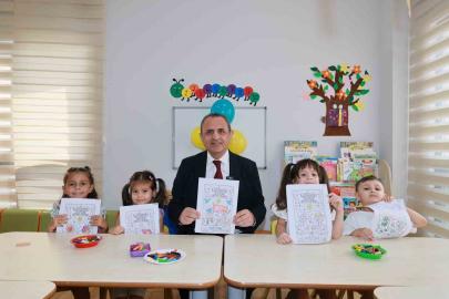 Özünal’dan minik yüreklere yeni eğitim yılı ziyareti