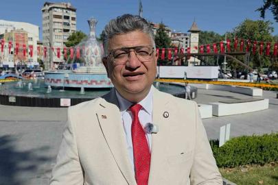 Rektör Kızıltoprak: "Yaşayan Miras Şöleni, Kütahya’nın köklü kültürel mirasını şehir meydanlarına taşımıştır"