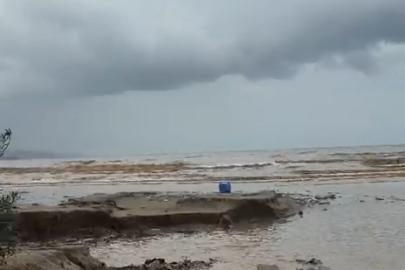 Sağanak vurdu, Mudanya’da ekipler alarma geçti