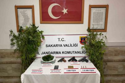 Sakarya’nın 3 ilçesinde uyuşturucu operasyonu: 4 tutuklama