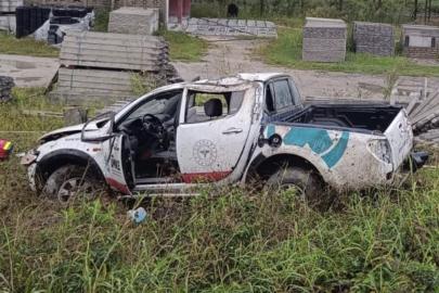 Samsun’da nakil için organ taşıyan UMKE aracı kaza yaptı: 1’i ağır 2 sağlık çalışanı yaralı
