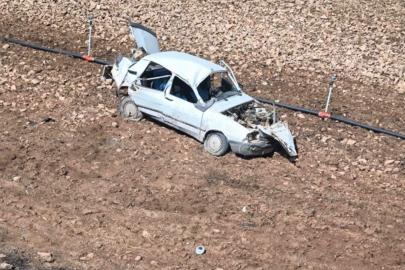 Şarampole yuvarlanan otomobildeki bebek öldü, 6 kişi ise yaralandı