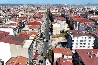 Şehit Numan Dede Caddesi yeni yüzüyle hizmette