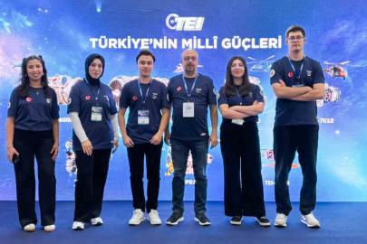 Selçuk Üniversitesi Kapsül Tulpar Takımı TEKNOFEST’te Türkiye üçüncüsü oldu