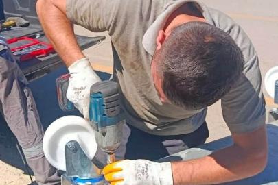 Sinop’ta hasarlı çöp konteynerlerine yerinde onarım