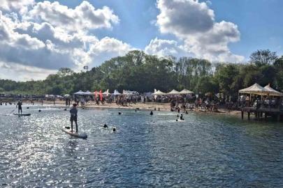 Sinop’ta Riyale Hüseyin Paşa anısına kulaç attılar