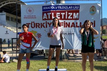 Sivaslı atlet Türkiye şampiyonu oldu