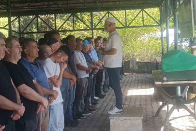 Staj öncesi para biriktirmek için bir işyerine 15 günlüğüne kurye olarak giren çocuk, ilk iş gününde hayatını kaybetti