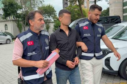 Şüphe üzerine durdurulan şahsın üzerinden ruhsatsız tabanca çıktı