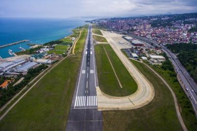 Tamamlandığında Türkiye’de 3. dünyada ise deniz dolgusu üzerine inşa edilen 6. havalimanı olacak