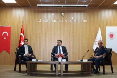 Tarsus’ta adli soruşturmalar için koordinasyon toplantısı düzenlendi