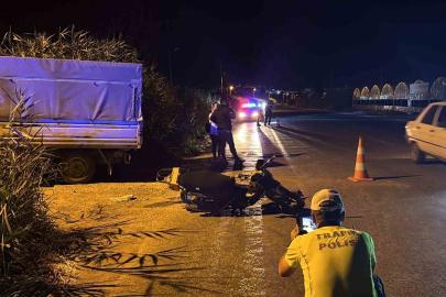 Tavşanlı’da kamyonet ile motosiklet çarpıştı: 2 yaralı
