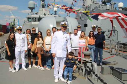 TCG Karataş gemisinde personelin ailesi ağırlandı