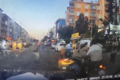 Tekerlekli sandalyedeki vatandaşın ayağına çarpıp yoluna devam etti