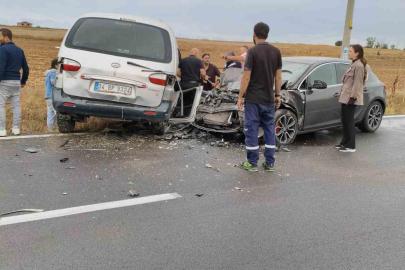 Tekirdağ’da trafik kazası: 2’si çocuk 6 yaralı