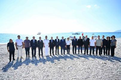 Tekirova Sahili’nde deniz yaşamını koruma çalışmaları başladı