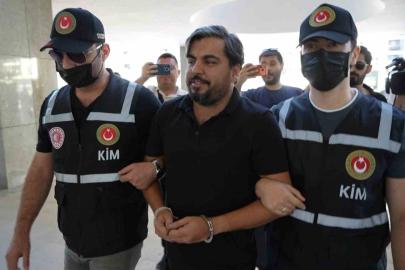 Tır dorsesinde yakalanan Arif Kocabıyık, Konyaaltı Belediyesi’nden aylarca çalışmadan maaş almış