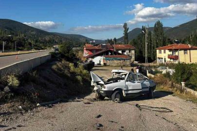 Tokat’ta iki otomobil çarpıştı: 1 ölü, 3 yaralı