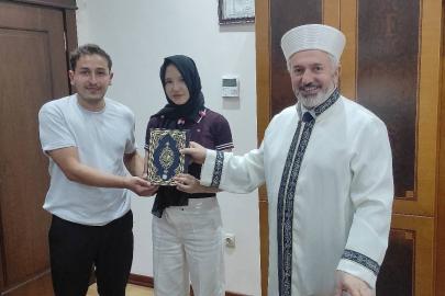 Ukraynalı Anhelina Müslüman oldu, "Ayla" ismini aldı