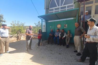Uşak İl Tarım ve Orman Müdürlüğü personelleri üreticilerle bir araya geldi