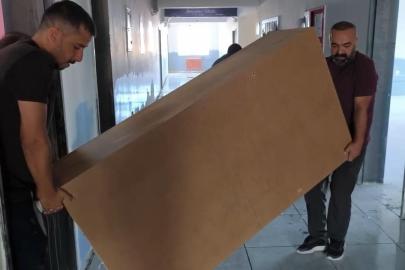 Van’da öğretmenler okulun yükünü birlikte omuzladı