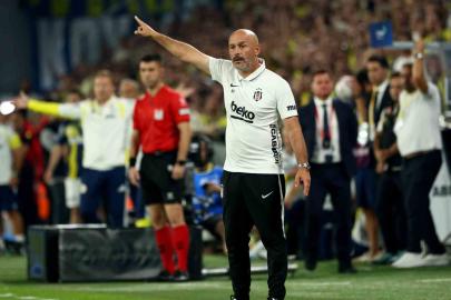 Vincenzo Italiano, ilk derbisinden galip ayrıldı