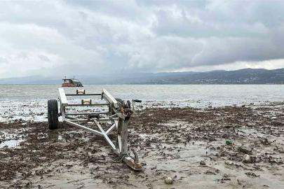 Yağışlara rağmen Sapanca Gölü’ndeki su seviyesi kritik eşikte
