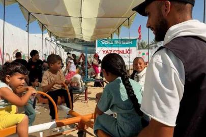 Yedi Başak Gazze’de Çocuklar için yaz festivali düzenledi