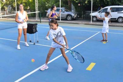 Yunusemre’de kış spor okulları kayıtları başladı