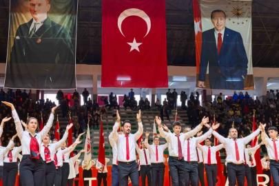 103 öğretmenle 103. yıl coşkusu