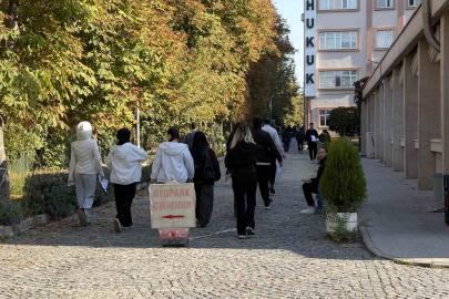 2 milyon 985 bin 438 adayın başvurduğu KPSS Ortaöğretim maratonu başladı