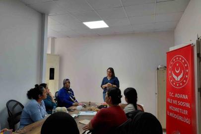Adana’da ailelere bilinçli medya kullanımı eğitimi verildi
