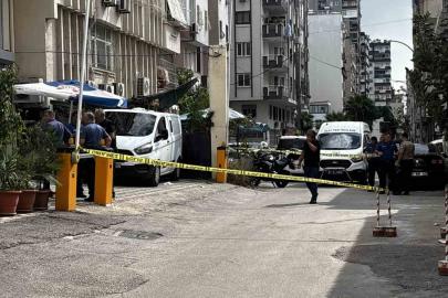 Adana’da iş yeri önünde silahlı saldırı: 1 ölü, 1 yaralı