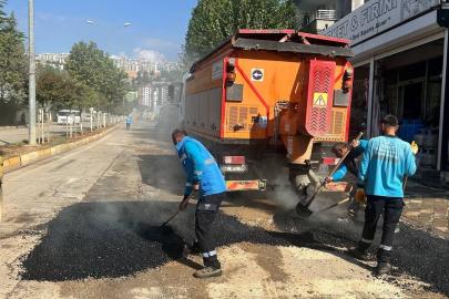 Adıyaman’da 6 mahallede yol onarımı yapılıyor