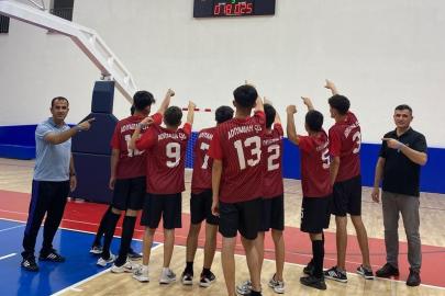 Adıyamanlı çocuklardan voleybol şampiyonasında büyük başarı