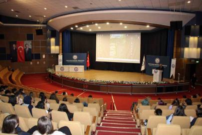 ADÜ’de öğrencilere yönelik oryantasyon ve bilgilendirme programları devam ediyor