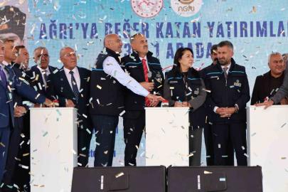 Ağrı’da altyapı ve sanayiye yönelik dev yatırımlar hizmete alındı