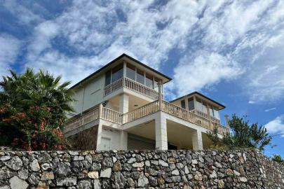 Alanya’da Hollandalı yaşlı çift evlerinde ölü bulundu