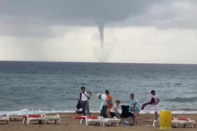 Alanya’da peş peşe üç hortum görüntülendi